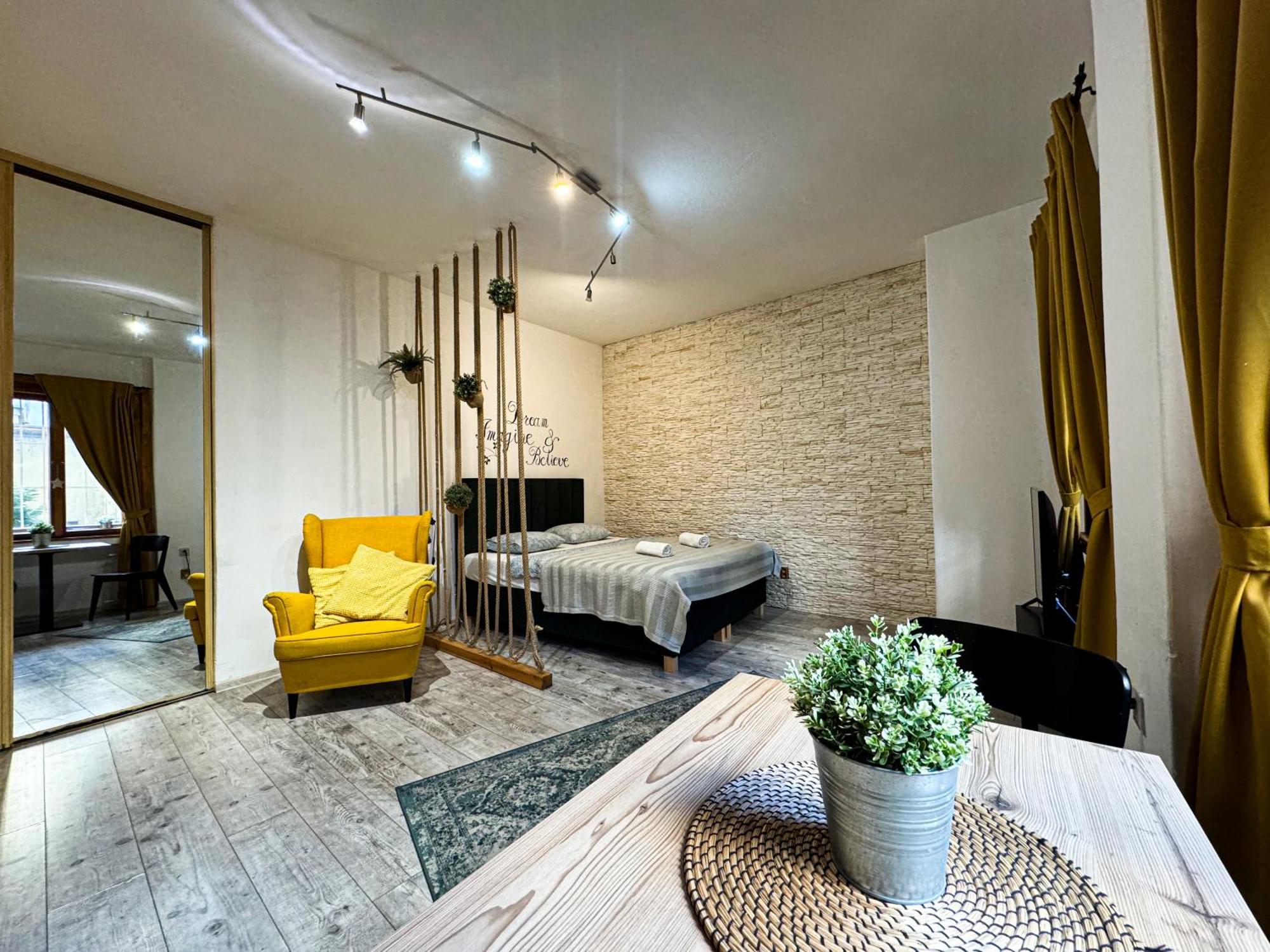 Beautiful Place In Slovakia Bratislava Old Town Center Екстер'єр фото